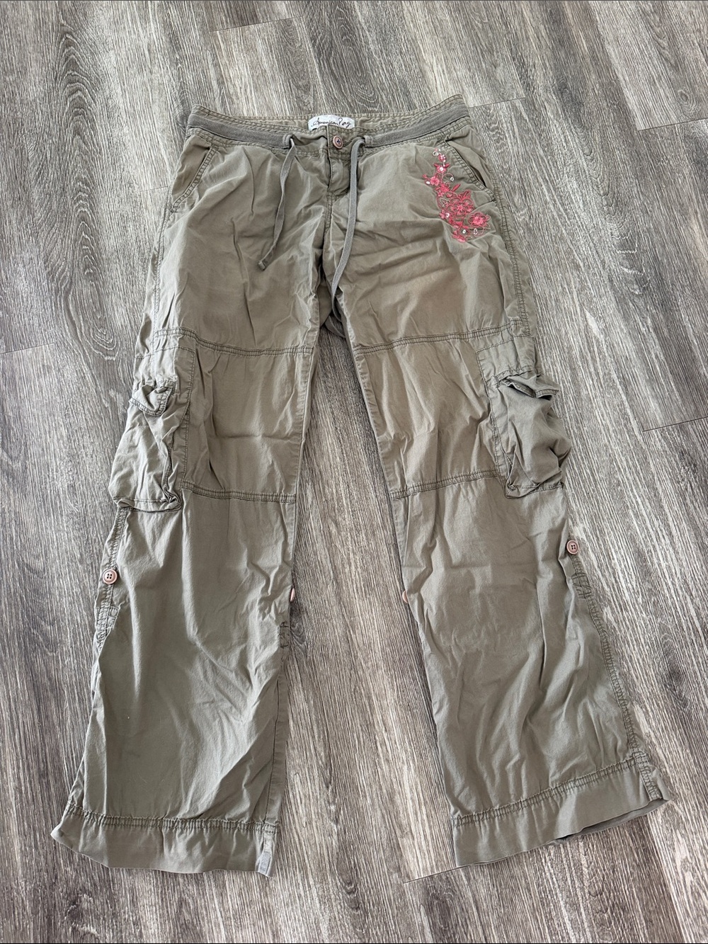 Y2K 2000s vintage cargo pants olive green tan straight leg 9 juniors size 4 to 6